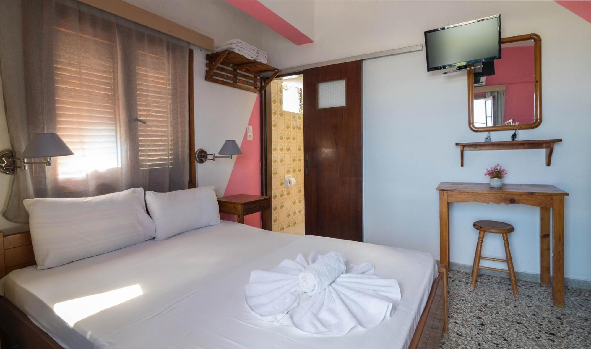 Minoa Sea Rooms ชูสท์ซูโรส ภายนอก รูปภาพ